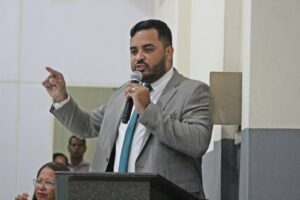 12410_08e3ddee-7c04-48e1-a2ad-7d07e7d2e39b-jpg